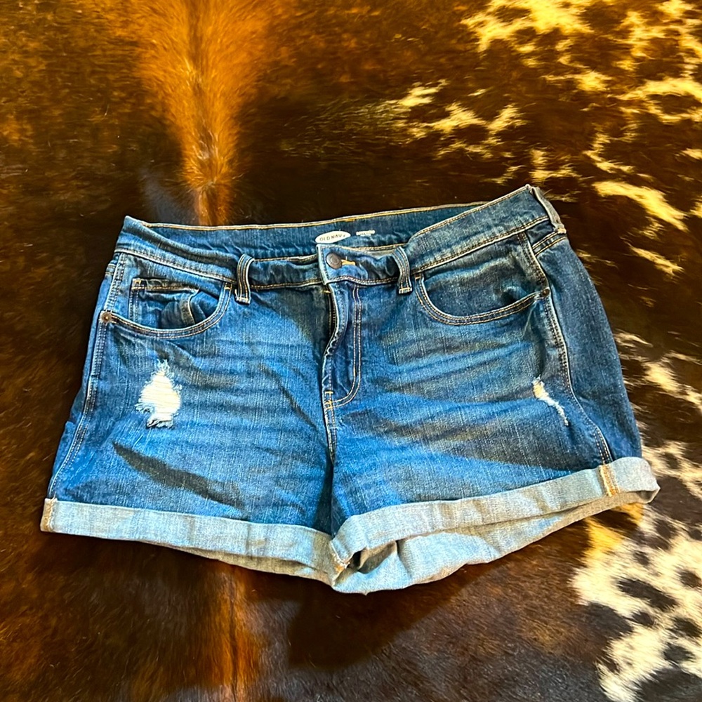 Old Navy Boyfriend shorts SIZE 10